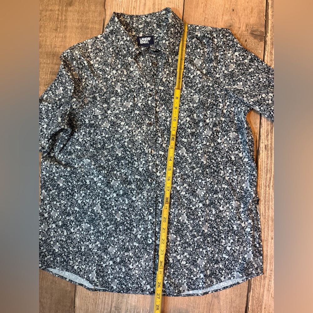 Lands' End Black and Gray Floral Button-Up Shirt - Picture 4 of 11